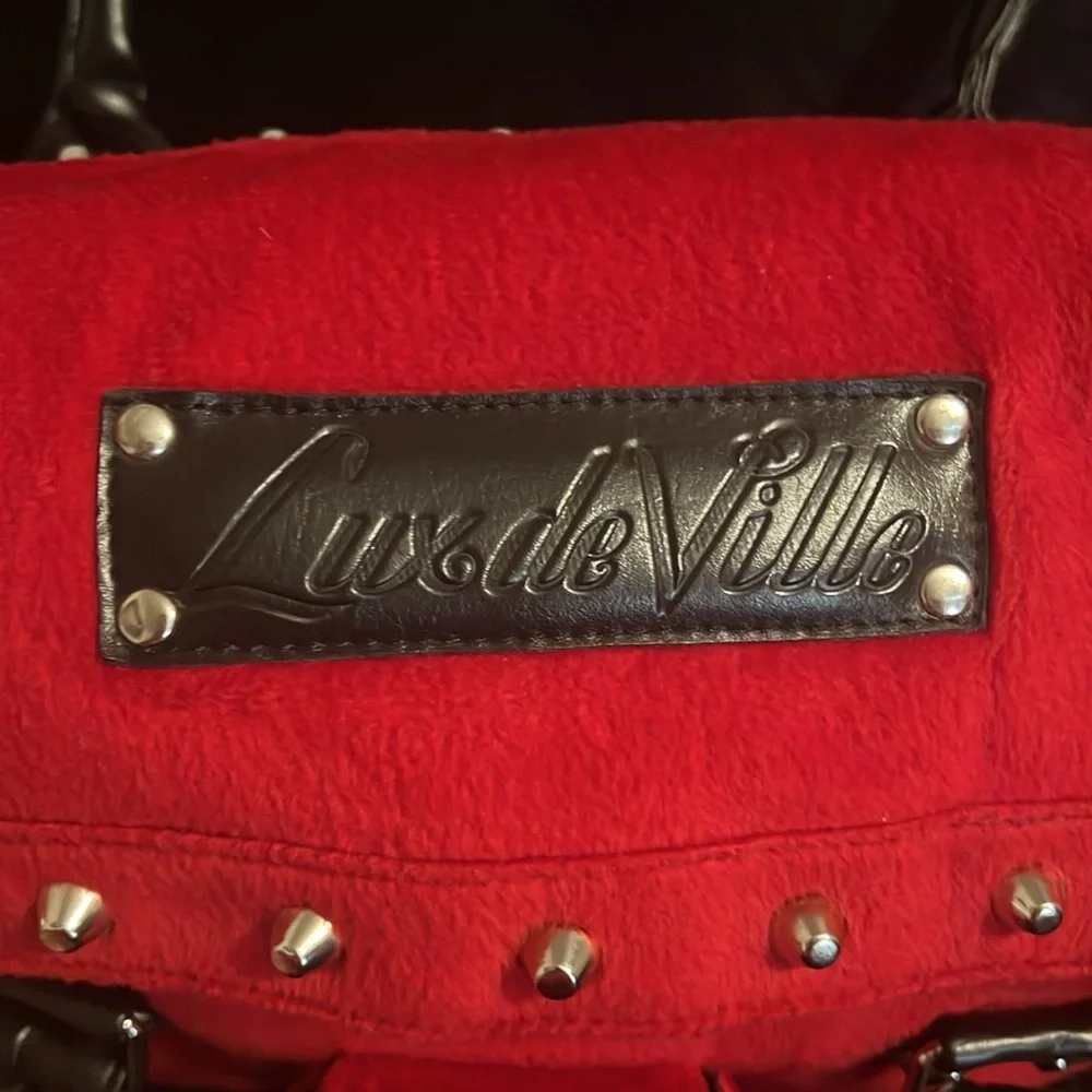 Vintage Lux de Ville Red velvet like Studded Weekender - Picture 8 of 17